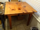 (KIT) PINE KITCHEN TABLE- 36