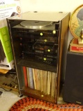 (DEN) FISHER GLASS DOOR AND LIFT TOP STEREO CABINET- 17.5