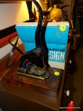 (DEN) ANTIQUE PENINSULA CORPORATION SEAL PRESS FROM 1916. IS MOUNTED ON A WOODEN BASE: 9 IN X 4 IN X