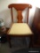 (BED1) VINTAGE MAHOGANY UPHOLSTERED SIDE CHAIR WITH FIDDLEBACK: 18 IN X 18 IN X 34 IN