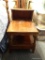 (BED1) PENNSYLVANIA HOUSE STEP BACK END TABLE WITH 1 LOWER DRAWER: 18 IN X 26 IN X 26 IN