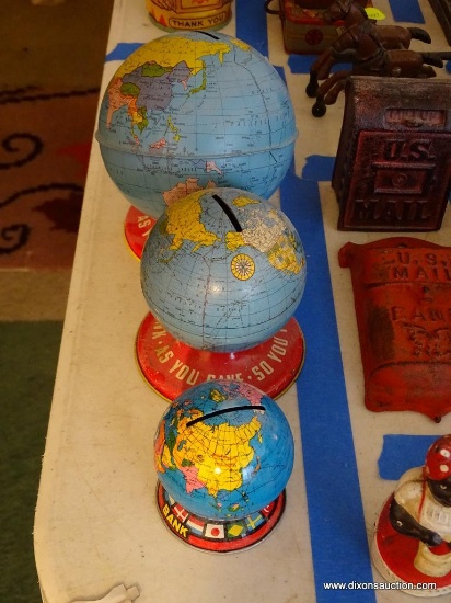 (TOY) 3 VINTAGE TIN WORLD BANKS IN GRADUATED SIZES-4.5"H, 3.5"H AND 2.5"H (EXCELLENT CONDITION)