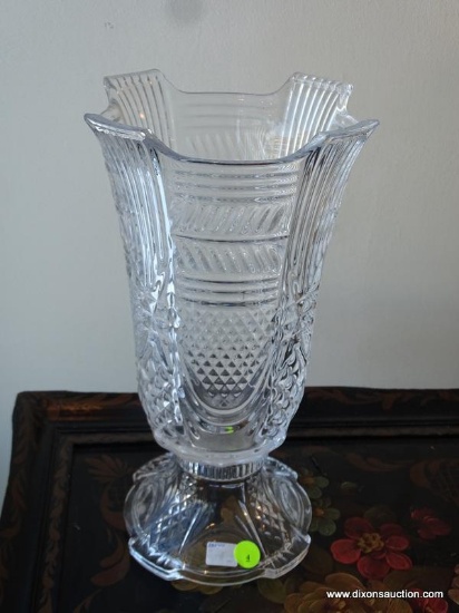 IRISH CRYSTAL VASE; BEAUTIFULLY PATTERNED VASE WITH FLARED TOP AND ROUND PEDESTAL BASE. STANDS 13 IN