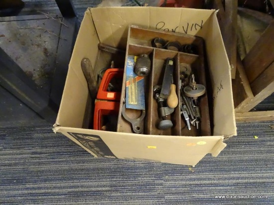BOX LOT OF TOOLS; THIS IS A BOX CONTAINING VARIOUS TOOLS SUCH AS A BELT SANDER, DRILL BITS, A TORO