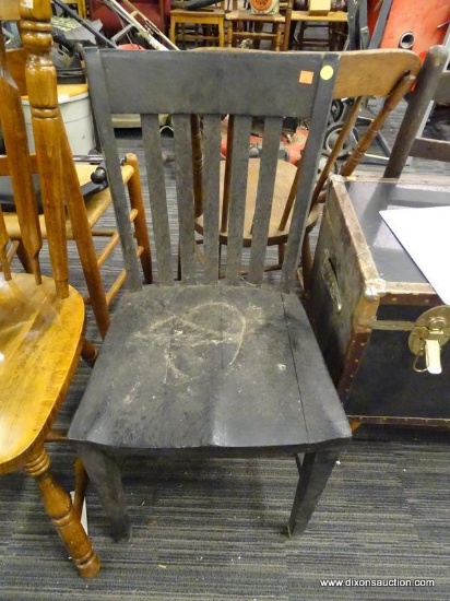 BLACK WOODEN CHAIR; BLACK WOODEN CHAIR WITH 5 BACK SLATS. THIS CHAIR SITS ON A BRACED BASE WITH 4