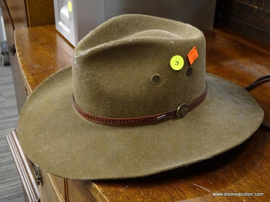 GENUINE STETSON COWBOY HAT; AMERICAN 