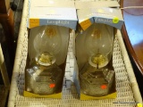 SET OF LAMP LIGHTS; SET OF TWO GLASS LAMPLIGHT ULTRA-PURE LIQUID LAMPS. BOTH LAMPS HAVE COUNTRY