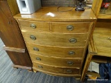 VINTAGE CHEST OF DRAWERS; WOODEN BOW FRONT CHEST OF DRAWERS WITH 2 OVER 4 DOVETAIL DRAWERS. THESE