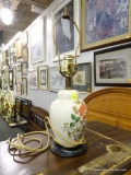 VINTAGE GINGER JAR SHAPED LAMP; OFF WHITE PAINTED FLORAL GINGER JAR ON ROSEWOOD BASE. COMES WITH