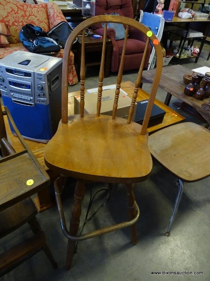 (R2) BARSTOOL; MAPLE SPINDLE BACK SWIVEL SEAT BARSTOOL WITH LOWER FOOTREST; MEASURES 17 IN X 17 IN