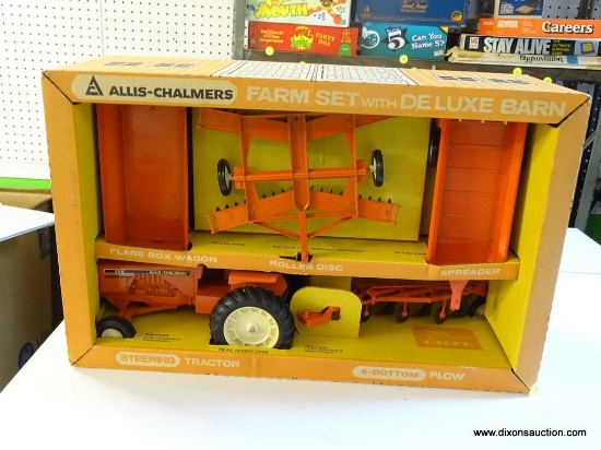 FARM SET WITH DELUXE BARN; ALLIS-CHALMERS FARM SET. INCLUDES A FLARE BOX WAGON, ROLLER DISC,