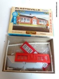 PLASTICVILLE U.S.A. SCHOOLHOUSE; HO GAUGE SCHOOLHOUSE MODEL 2814. BRAND NEW IN THE BOX!