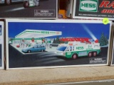 (CNTR) HESS EMERGENCY TRUCK; IN THE ORIGINAL BOX AND IS IN EXCELLENT CONDITION!