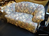 BROYHILL FLORAL LOVESEAT; BROYHILL FLORAL UPHOLSTERED LOVESEAT WITH TWO REMOVABLE SEAT CUSHIONS,