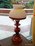 VINTAGE-LOOK RED LAMP WITH WHITE GLASS LAMPSHADE; RED TURNED POST METAL DESK LAMP WITH A FLUTED