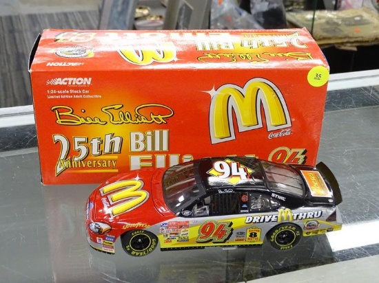 (R3) NASCAR 1:24 SCALE DIECAST COLLECTIBLE STOCK CAR; #94 MCDONALDS 2000 FORD TAURUS DRIVEN BY BILL