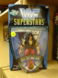 (R4) WWF SUPERSTARS BRET HART ACTION FIGURE; NEW IN BOX! WWF SUPERSTARS BRET 