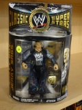 (R3) WWE CLASSIC SUPERSTARS JERRY SAGS ACTION FIGURE; NEW IN BOX! WWE CLASSIC SUPERSTARS COLLECTOR