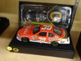 (R2) NASCAR 1:24 SCALE DIECAST COLLECTIBLE STOCK CAR; #39 COORS CAR DRIVEN BY BILL ELLIOTT. IS RED