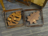 (R2) LOT OF METAL DECOR; THIS LOT INCLUDES 2 SQUARE RUST COLORED METAL PIECE OF DECOR. EACH HAS A
