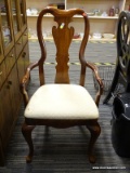 (R2) THOMASVILLE QUEEN ANNE STYLE CAPTAINS DINING CHAIR; DOUBLE ARCHING CRESTRAIL WITH CARVED SPLAT,