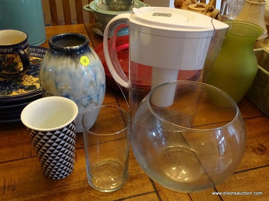 (DR) ASSORTED ITEMS LOT; TOTAL OF 5 PIECES INCLUDING A BRITA FILTRATION PITCHER, ART POTTERY VASE IN