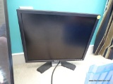 (BR4) DELL COMPUTER FLAT SCREEN MONITOR; BLACK IN COLOR, MODEL #E196PF. 20 IN SCREEN WITH STAND.