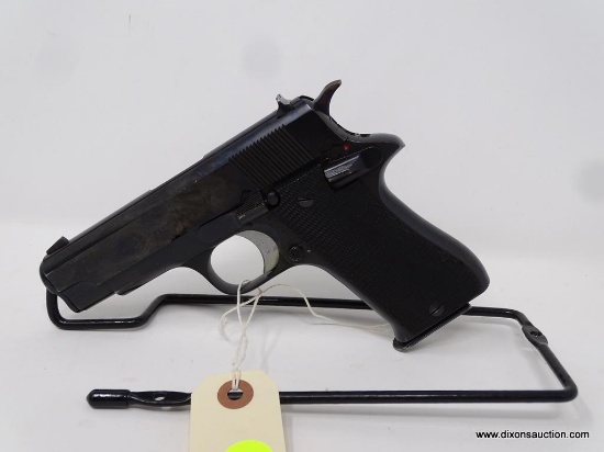STAR MODEL BM 9MM IN ORIGINAL BOX, INCLUDES CLEANING ROD & EXTRA MAGAZINE. SPANISH MADE. S/N
