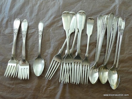 (DR) STERLING FLATWARE BAG LOT; INCLUDES TOTAL OF 25 PIECES, INCLUDING 5 ICED TEA SPOONS AND 7 SALAD