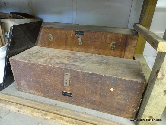 (WSHOP) 2 FOOTLOCKER LOT; INCLUDES 2 WOODEN FOOT LOCKER STYLE TRUNKS. 1 HAS CONTENTS OF ASSORTED