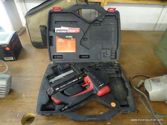 (WSHOP) AIR BRAD NAILER; MADE BY ACCUSET AND IS IN A BLACK HARD VINYL CARRYING CASE. MODEL A125BN.