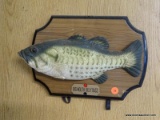 (WSHOP) BIG MOUTH BILLY BASS; HAS THE ORIGINAL BOX AND IS IN GOOD CONDITION. JUST NEEDS BATTERIES.