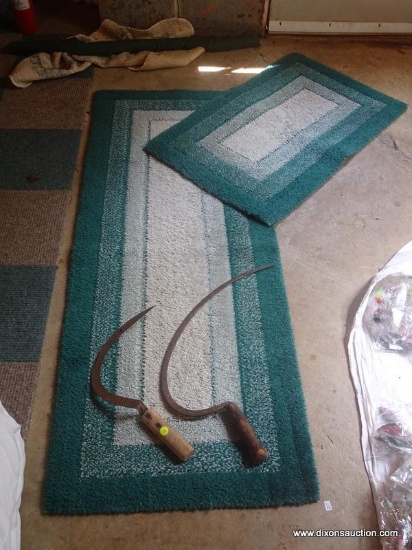 (BAS) SICKLES AND RUGS; 2 ANTIQUE HAND SICKLES, AS WELL AS A GREEN AND WHITE RUG MEASURING 20 IN X