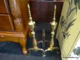 BRASS FIREPLACE ANDIRONS; BEAUTIFUL BRASS ANDIRONS SET WITH TURNED POINTED FINIALS AND DOUBLE FOOTED