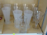 (B1A) ASSORTED GLASSWARE LOT; INCLUDES 4 FROSTED GLASS PILSNER GLASSES, 7 MARTINI GLASSES, AND A
