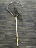 FRABILL FISHING NET; HAS AN ALUMINUM HANDLE AND IS IN VERY GOOD CONDITION!