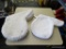 LOT OF FLEECE SHOW PADS; THIS LOT INCLUDES TWO WHITE FLEECE SHOW PADS.