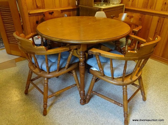 (KIT) DINETTE TABLE AND CHAIRS; INCLUDES A MAPLE ROUND TABLE WITH RING TURNED LEGS (MEASURES 41 IN X