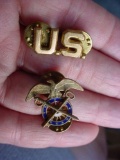 95 Vietnam War era Set of Quartermaster Corps & US Officer's Collar Pins Vietnam War era set of