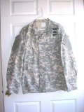 2010 US Army ACU niform Coat w/ 2nd Award CIB Parachutist Pathfinder Super nice US Army Combat