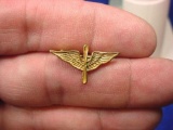 Pre WWII US Army Air Corps Winged Prop Pin w/ Snowflake Back Attractive lapel or sweetheart pin