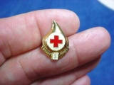 205 American Red Cross Gold Metal 3 Gallon Donor Blood Donation Lapel Pin . Attractive baked enamel