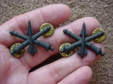 Matching Pair of US Army ADA Air Defense Artillery Subdued Metal Collar Pins Matching pair of US