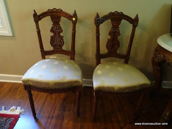 (DR) PR. OF LOUIS XV CHAIRS; PR OF FRENCH WALNUT LOUIS XV STYLE SIDE CHAIRS, CARVED LYRE CENTER