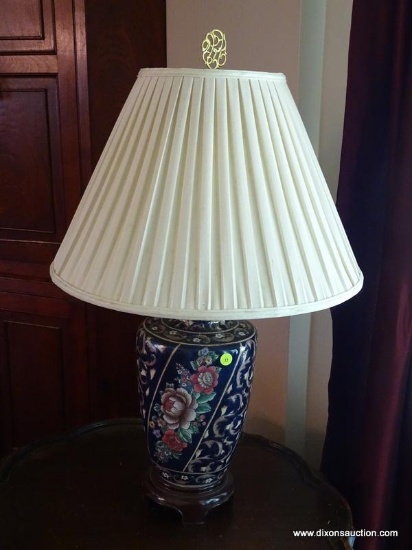 (LR) ORIENTAL STYLE LAMP; PORCELAIN AND BRASS ORIENTAL STYLE LAMP WITH CLOTH PLEATED SHADE AND BRASS