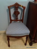 (UPBR2) VICTORIAN SIDE CHAIR; HAS ACANTHUS LEAF CARVED CORNERS ON THE BACK AND A HEAVILY CARVED
