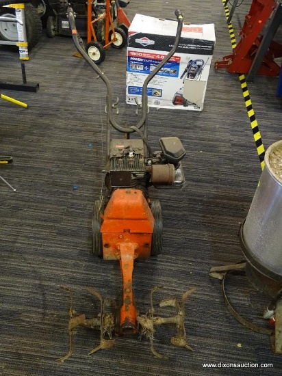 VINTAGE GAS TILLER; RED IN COLOR AND HAS A 3 HP BRIGGS & STRATTON ENGINE. HAS NOT BEEN TESTED AND IS