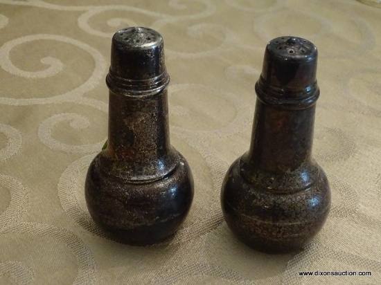 (DR) STERLING SALT AND PEPPER SHAKERS; 4 IN TALL AND IN EXCELLENT CONDITION.