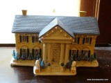 (FMR) CERAMIC HOUSE; LIGHT UP CHRISTMAS CERAMIC HOUSE- 12IN X 10 IN X 8 IN