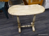 WOODEN END TABLE; A WOODEN END TABLE WITH A BEAN-SHAPED TABLETOP. IT'S 2FT LONG X 1FT WIDE X 1FT